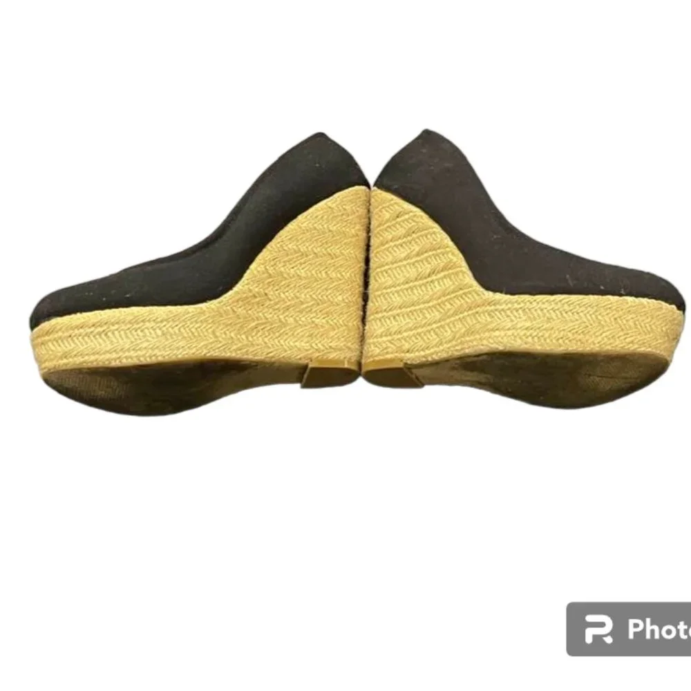 Madden Girl Wedges Black Chunky Shoes Espadrilles - Fabric Material - size 8.5